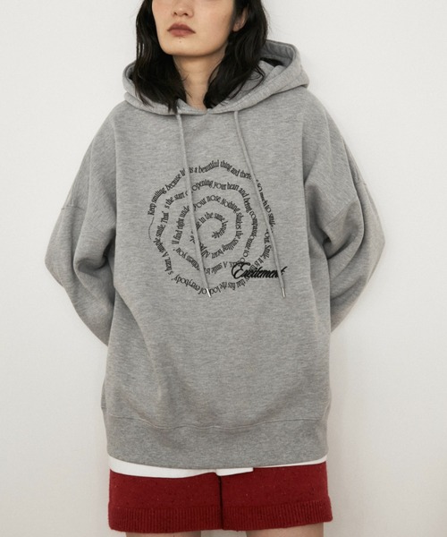 MERLOT（メルロー）の「レタリングロゴフーディー/裏起毛（パーカー・レディース・グレー/ネイビー・FREE）」の2枚目の写真