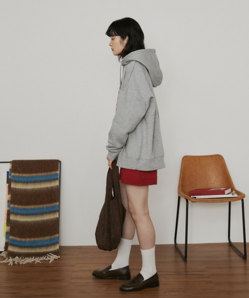 MERLOT（メルロー）の「レタリングロゴフーディー/裏起毛（パーカー・レディース・グレー/ネイビー・FREE）」の16枚目の写真