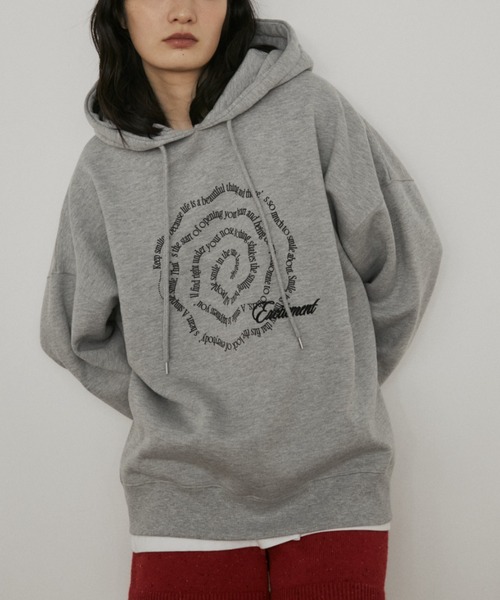 MERLOT（メルロー）の「レタリングロゴフーディー/裏起毛（パーカー・レディース・グレー/ネイビー・FREE）」の10枚目の写真