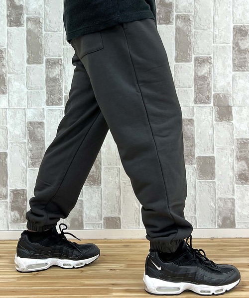 AVIREX(アヴィレックス)の「AVIREX 50th VARSITY SWEAT PANTS(スウェットパンツ・メンズ・エンジ/ホワイト/チャコールグレー・M/L/XL/XXL)」の21枚目の写真