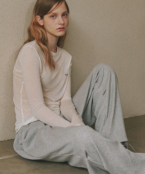 RONRON(ロンロン)の「NUIT FLAT LONG SLEEVE IVORY(Tシャツ/カットソー・レディース・その他・FREE)」の3枚目の写真