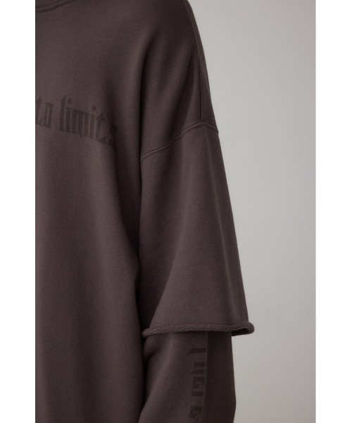 AZUL by moussy（アズールバイマウジー）の「フェイクレイヤードスウェットフーディー（パーカー・メンズ・チャコールグレー/ダークベージュ・MEDIUM/LARGE）」の16枚目の写真