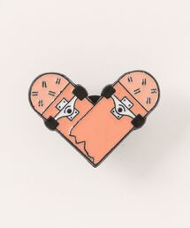 GGD SELECT（ジージーディー　セレクト）の「ピンバッチ（ブローチ/コサージュ）」