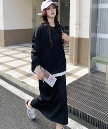 トップス スウェット スカート セットアップ スウェット」に該当する