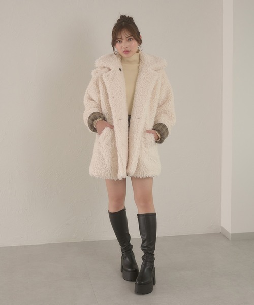 【完売!新品未使用】baybee♡poodle jacket Ambre Neige（アンブルネージュ）の「poodle boa w big jacket