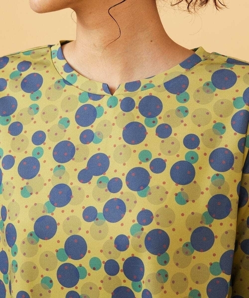 Jocomomola(ホコモモラ)の「Calle de la Bola ドットプリントカットソー(Tシャツ/カットソー・レディース・ブラウン/ミント・40)」の5枚目の写真