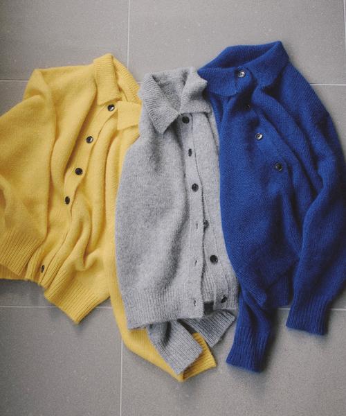 Spick & Span（スピックアンドスパン）の「a&m アルパカミックスポロシャツニット（ニット/セーター・レディース・グレー/イエロー/ブルー系その他・FREE）」の4枚目の写真