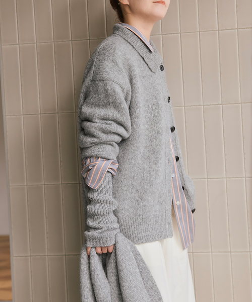 Spick & Span（スピックアンドスパン）の「a&m アルパカミックスポロシャツニット（ニット/セーター・レディース・グレー/イエロー/ブルー系その他・FREE）」の8枚目の写真