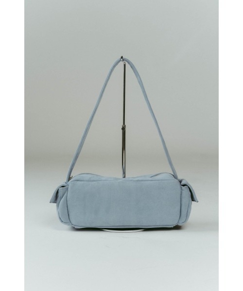 Knuth Marf（クヌースマーフ）の「rectangle suede shoulder bag（ショルダーバッグ・レディース・ブルー/チャコール・ONE SIZE）」の13枚目の写真