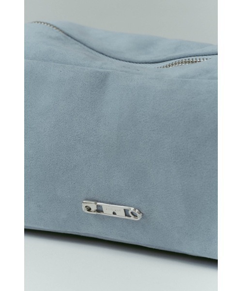 Knuth Marf（クヌースマーフ）の「rectangle suede shoulder bag（ショルダーバッグ・レディース・ブルー/チャコール・ONE SIZE）」の16枚目の写真