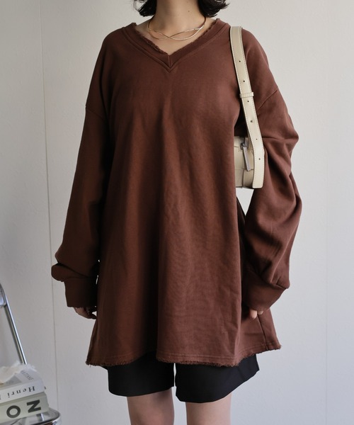sakishimatokyo(サキシマトーキョー)の「Vネックチュニックプルオーバー(スウェット・レディース・ネイビー/ブラウン/オフホワイト/グレー・FREE)」の8枚目の写真