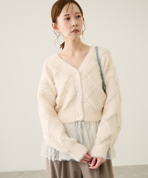 ROPE' PICNIC(ロペピクニック)の「ダイヤチェック柄ループフェザーカーディガン(カーディガン/ボレロ・レディース・チャコールグレー/キナリ/サックスブルー・FREE)」の13枚目の写真