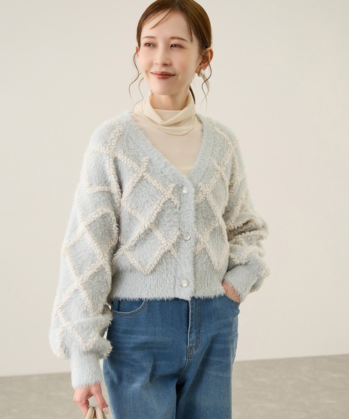 ROPE' PICNIC(ロペピクニック)の「ダイヤチェック柄ループフェザーカーディガン(カーディガン/ボレロ・レディース・チャコールグレー/キナリ/サックスブルー・FREE)」の17枚目の写真