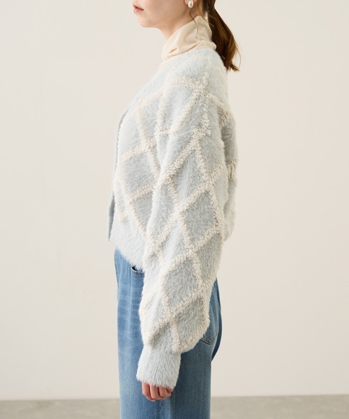 ROPE' PICNIC(ロペピクニック)の「ダイヤチェック柄ループフェザーカーディガン(カーディガン/ボレロ・レディース・チャコールグレー/キナリ/サックスブルー・FREE)」の21枚目の写真