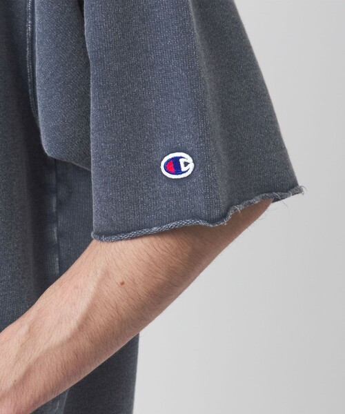 Champion(チャンピオン)の「【別注】<Champion>フェード クルーネック 半袖 スウェット(スウェット・メンズ・ブラック/ダークブラウン/ネイビー・M/L/XL)」の13枚目の写真