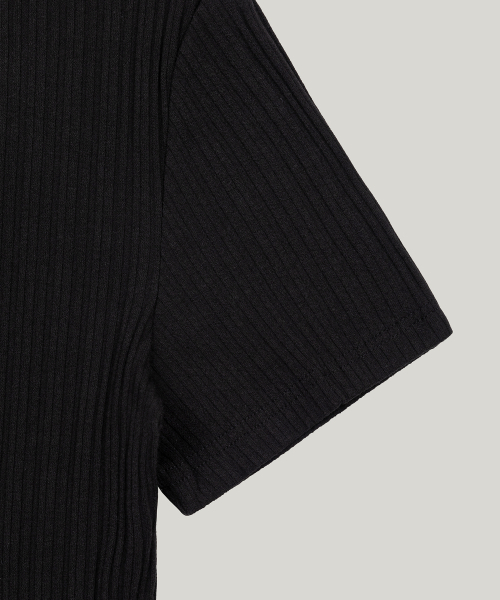 FLAWSROOM（フローズルーム）の「Ribbed Half Sleeve [BLACK]（Tシャツ/カットソー・メンズ・その他・MEDIUM/LARGE/X-LARGE）」の5枚目の写真