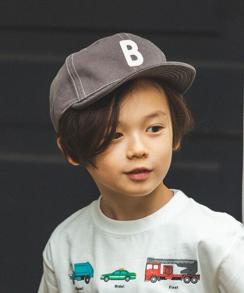 BEAMS mini(ビームスミニ)の「アルファベット ワッペン ツイル キャップ 2026SS(キャップ・キッズ・パープル/ベージュ/チャコールグレー/ホワイト系その他5・ONE SIZE)」の2枚目の写真