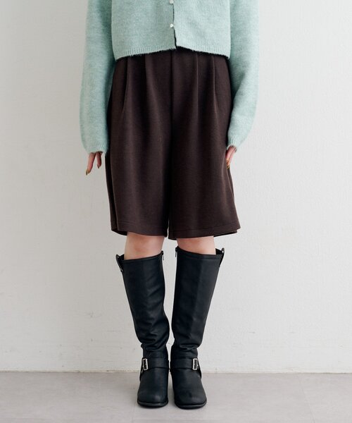 Kastane（カスタネ）の「【一部店舗限定/セットアップ対応】B ニットライクスウェットハーフパンツ（その他パンツ・レディース・ブラウン/チャコールグレー・FREE）」の3枚目の写真