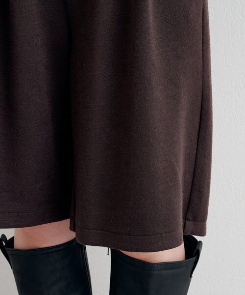 Kastane（カスタネ）の「【一部店舗限定/セットアップ対応】B ニットライクスウェットハーフパンツ（その他パンツ・レディース・ブラウン/チャコールグレー・FREE）」の9枚目の写真