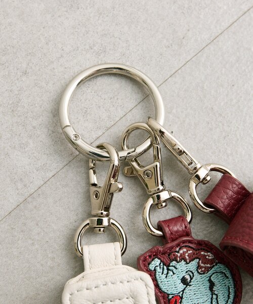 ear PAPILLONNER（イアパピヨネ）の「【PEZ(ペッツ)×ear】本革リップケースチャーム（その他・レディース・ブラック/カーキ/ボルドー・FREE）」の17枚目の写真