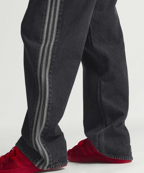 adidas(アディダス)の「adidas/アディダス FIREBIRD ADICOLOR DENIM PANTS スリーストライプス ストレートシルエット デニムパンツ 秋 秋服 2026年秋冬(デニムパンツ・メンズ・ブラック・36/34/32/30/28)」の7枚目の写真