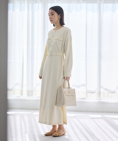 Andemiu（アンデミュウ）の「【セレモニー】キンボタンノーカラーワンピース636679（ワンピース・レディース・ネイビー/ブルー/アイボリー・FREE）」の4枚目の写真