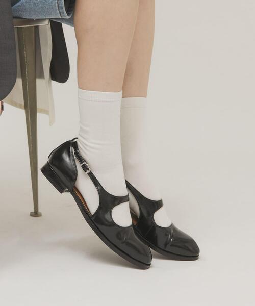 KBF（ケイビーエフ）の「カットデザインメリージェーンローファー（ローファー・レディース・ブルー/ブラック・38/37/36）」の11枚目の写真