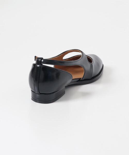 KBF（ケイビーエフ）の「カットデザインメリージェーンローファー（ローファー・レディース・ブルー/ブラック・38/37/36）」の6枚目の写真