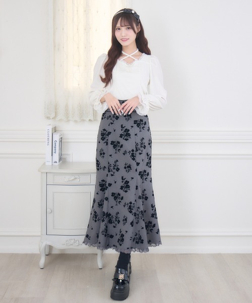 couture BY ROJITA(クチュールバイロジータ)の「花柄フロッキーマーメイドスカート(スカート・レディース・グレー/ブラック・FREE)」の19枚目の写真