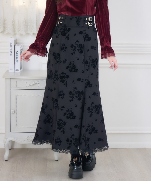 couture BY ROJITA(クチュールバイロジータ)の「花柄フロッキーマーメイドスカート(スカート・レディース・グレー/ブラック・FREE)」の7枚目の写真