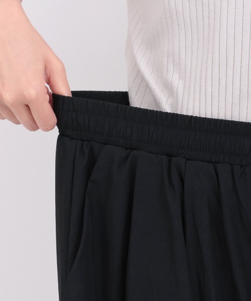 チチカカ（チチカカ）の「Orale! ナイロンワイドコクーンパンツ（その他パンツ・レディース・キャメル/グレー/ブラック・FREE）」の14枚目の写真