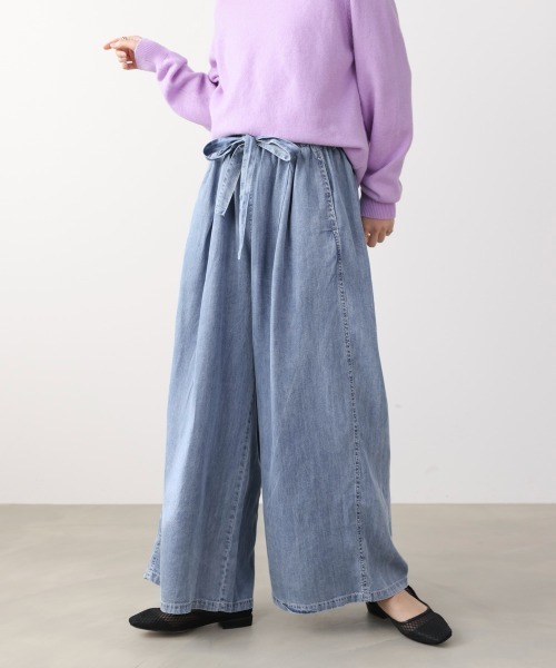 Bou Jeloud(ブージュルード)の「リラックシーデニムワイドパンツ(デニムパンツ・レディース・ブルー/インディゴブルー・38)」の19枚目の写真