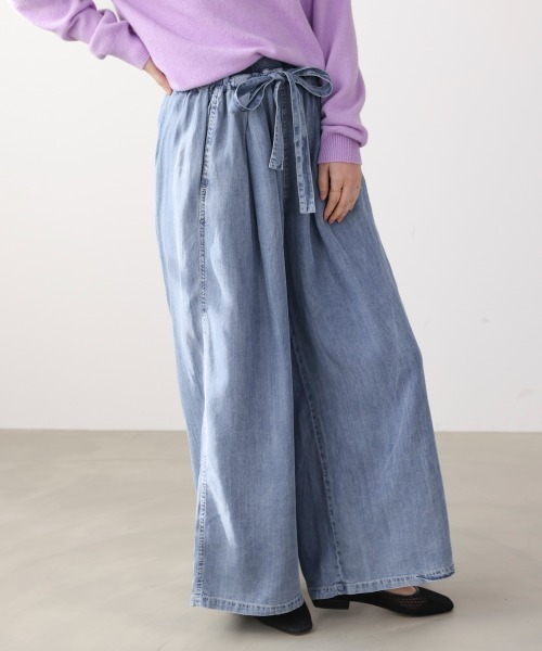 Bou Jeloud(ブージュルード)の「リラックシーデニムワイドパンツ(デニムパンツ・レディース・ブルー/インディゴブルー・38)」の22枚目の写真