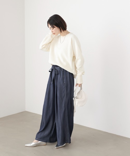 Bou Jeloud(ブージュルード)の「リラックシーデニムワイドパンツ(デニムパンツ・レディース・ブルー/インディゴブルー・38)」の11枚目の写真