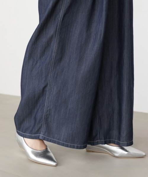 Bou Jeloud(ブージュルード)の「リラックシーデニムワイドパンツ(デニムパンツ・レディース・ブルー/インディゴブルー・38)」の16枚目の写真