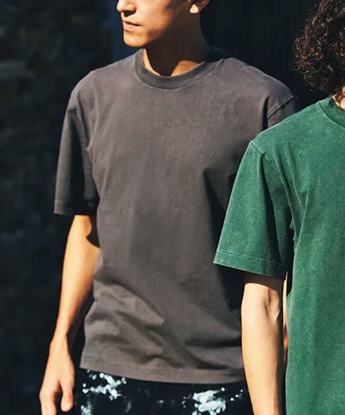 United Athle（ユナイテッドアスレ）の「【United Athle】6.2オンス オープンエンド フェードウォッシュ Tシャツ 4230（Tシャツ/カットソー・メンズ・グレー/ブルー/ブラック/ホワイト/レッド/ネイビー/イエロー/パープル/ベージュ/グリーン・M/L/XXL/S/XL）」の3枚目の写真
