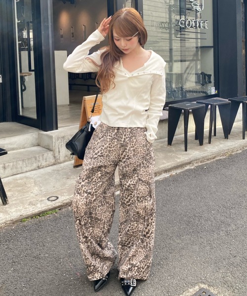 RAY CASSIN（レイカズン）の「デザインカーゴパンツ（カーゴパンツ・レディース・アイボリー/カーキ/ベージュ・FREE）」の8枚目の写真