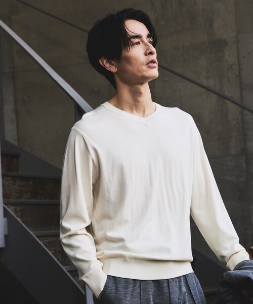 JUN STANDARD PICKS(ジュンスタンダードピックス)の「シルキータッチVNプルオーバー(ニット/セーター・メンズ・ネイビー/ブラック/ホワイト・S/M/LL/L)」の4枚目の写真