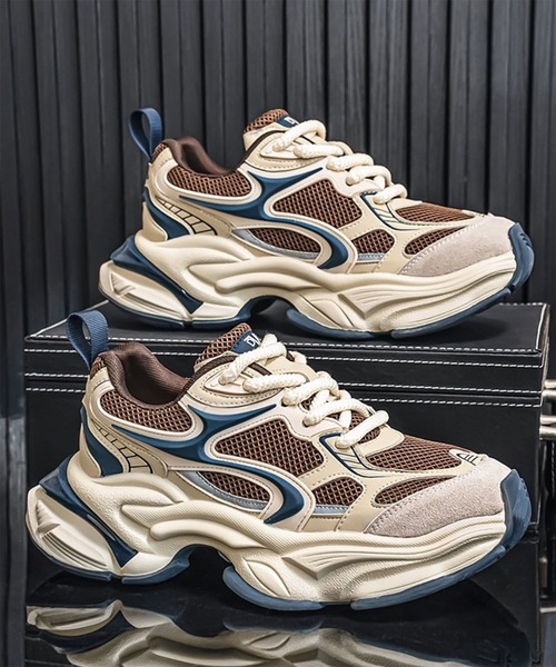 WESTBOY(ウエストボーイ)の「ボリュームソール メッシュ テック ダッドスニーカー WO26S3SH17(スニーカー・メンズ・ベージュ/ブラック・44/43/42/41)」の9枚目の写真