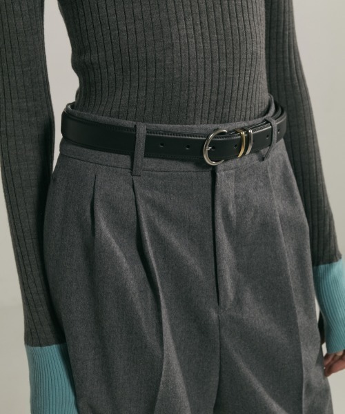 CINOH（チノ）の「LEATHER BELT/SILVER BUCKLE（ベルト・メンズ・ブラック×シルバー・M/S/L）」の10枚目の写真