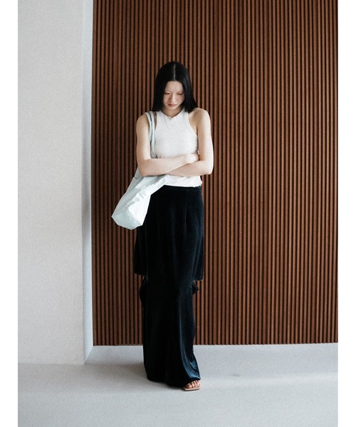 Katrin TOKYO(カトリーントーキョー)の「slit velour I line maxi skirt(スカート・レディース・ネイビー/レッド・XS/S/M)」の12枚目の写真