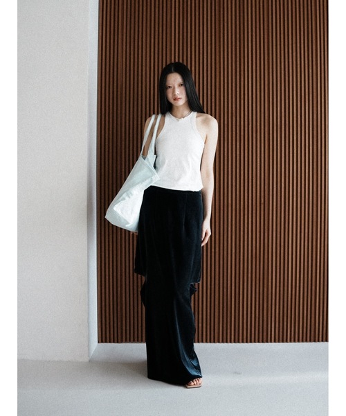 Katrin TOKYO(カトリーントーキョー)の「slit velour I line maxi skirt(スカート・レディース・ネイビー/レッド・XS/S/M)」の13枚目の写真