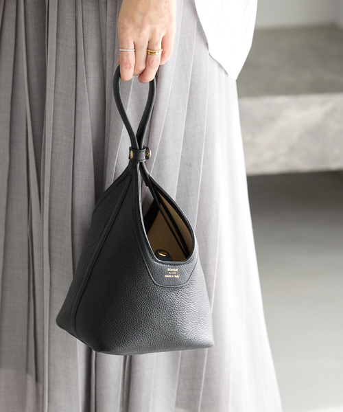 IENA(イエナ)の「Manuel MILANO/マニュエルミラノ 2WAY BAG バッグ 6467(ハンドバッグ・レディース・ブラック/チャコールグレー・FREE)」の1枚目の写真