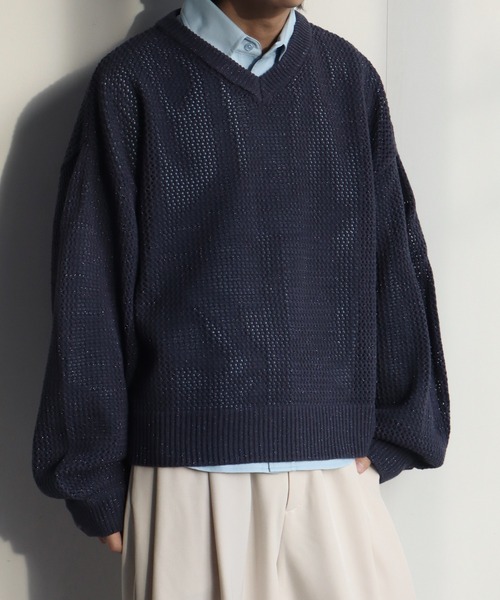 welise（ウェライズ）の「【welise/ウェライズ】ブライトラメシアー ショート丈長袖Vネックプルオーバーニット（ニット/セーター・メンズ・チャコールグレー/ダークブルー/ブラック・S/M/L）」の15枚目の写真