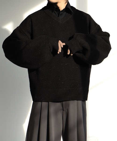 welise（ウェライズ）の「【welise/ウェライズ】ブライトラメシアー ショート丈長袖Vネックプルオーバーニット（ニット/セーター・メンズ・チャコールグレー/ダークブルー/ブラック・S/M/L）」の9枚目の写真