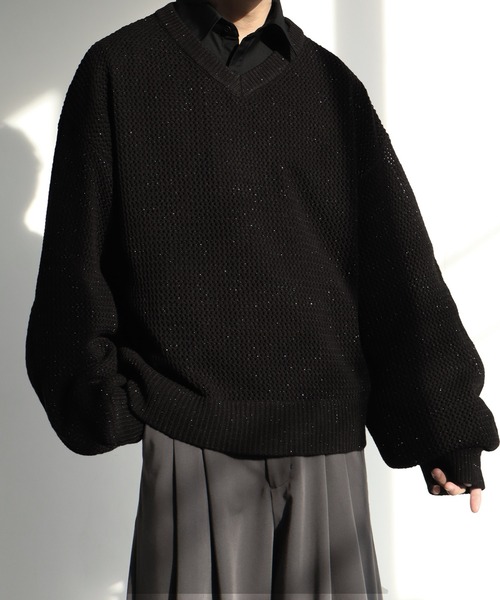 welise（ウェライズ）の「【welise/ウェライズ】ブライトラメシアー ショート丈長袖Vネックプルオーバーニット（ニット/セーター・メンズ・チャコールグレー/ダークブルー/ブラック・S/M/L）」の8枚目の写真