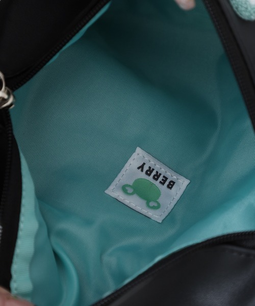 FUNALIVE(ファンアライブ)の「BERRYGIRLS ミニウエストバッグ 合皮(ボディバッグ/ウエストポーチ・レディース・ミント/ピンク/ラベンダー・FREE)」の6枚目の写真