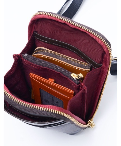 master-piece（マスターピース）の「master-piece / Gloss ショルダーバッグ / No.01667-v3（ショルダーバッグ・メンズ・ネイビー/キャメル/チョコ/ブラック・FREE）」の6枚目の写真