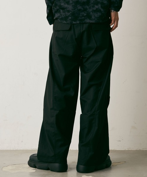 Shoowtime(ショウタイム)の「Side Tuck Wide Silhouette Slacks / サイドタックワイドシルエットスラックス(スラックス・メンズ・ブラック/チャコールグレー・X-LARGE/LARGE/MEDIUM)」の22枚目の写真