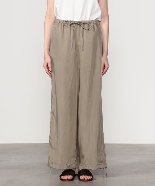 LE GLAZIK（ルグラジック）の「LE GLAZIK | キュプラ エラスティックパンツ SOLID WOMEN（その他パンツ・レディース・グレイッシュベージュ/チャコール/ブルー系その他・36）」の6枚目の写真